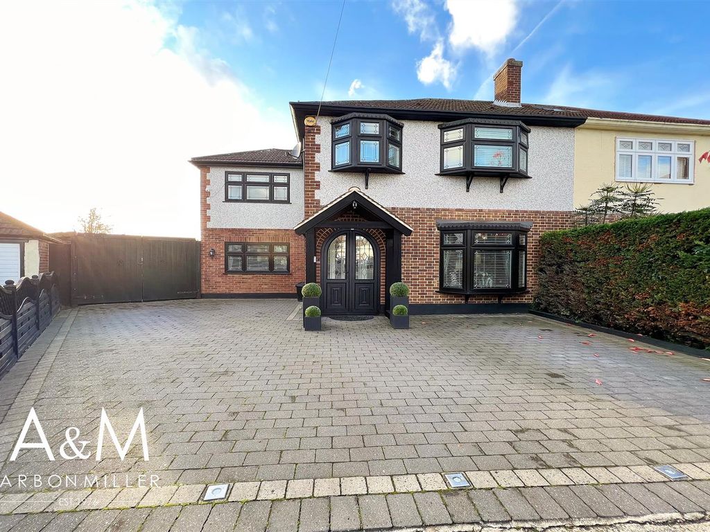 4 bed semidetached house for sale in Ayr Green, Rise Park, Romford RM1