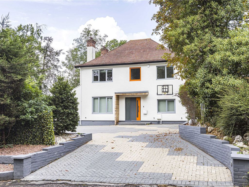 5 bed detached house for sale in Great North Road, Brookmans Park