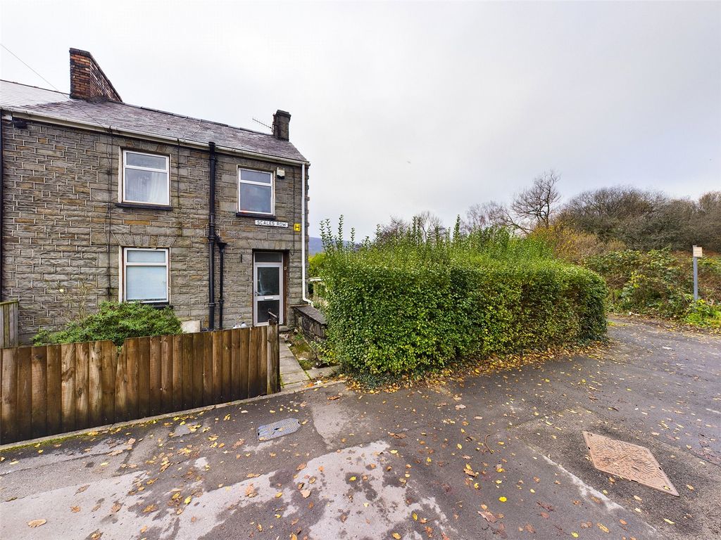 2 bed end terrace house for sale in Scales Row, Aberdare, Rhondda Cynon