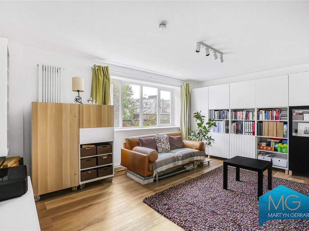 2 bed flat for sale in Sydney Road, London N10 Zoopla