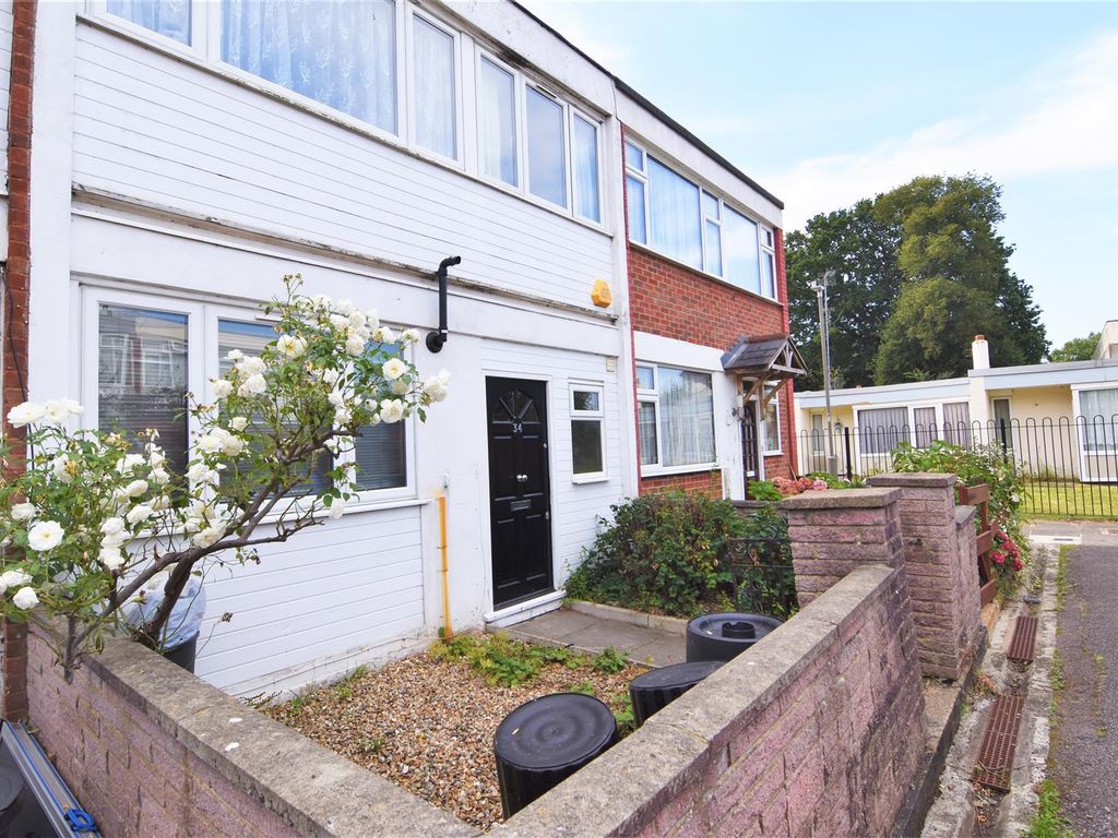 5 bed terraced house to rent in Swanwick Close, London SW15 Zoopla