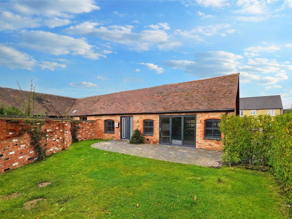 3 bed bungalow for sale in Canada Lane, Mickleton, Gloucestershire GL55