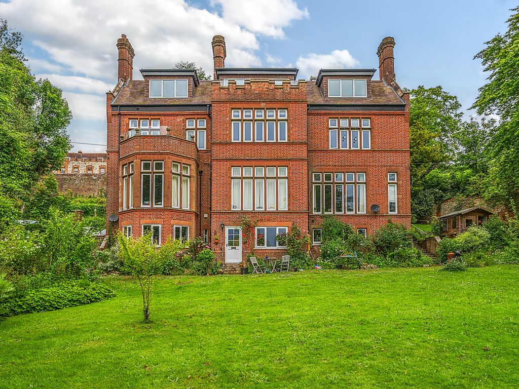 1 bed flat for sale in Castle Hill, Farnham GU9, £375,000 Zoopla
