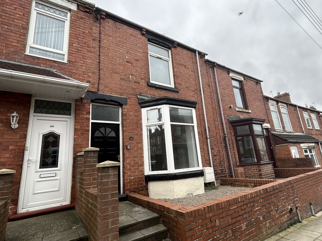 2 bed terraced house to rent in Darlington Road, Ferryhill DL17, £475