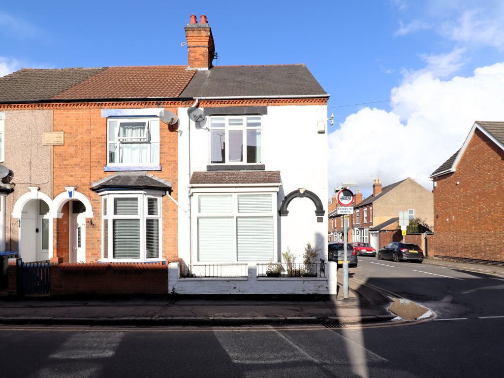 3 bed end terrace house for sale in Lower Hillmorton Road, Rugby CV21