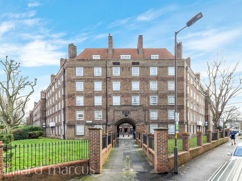 Peckham Road London SE5  