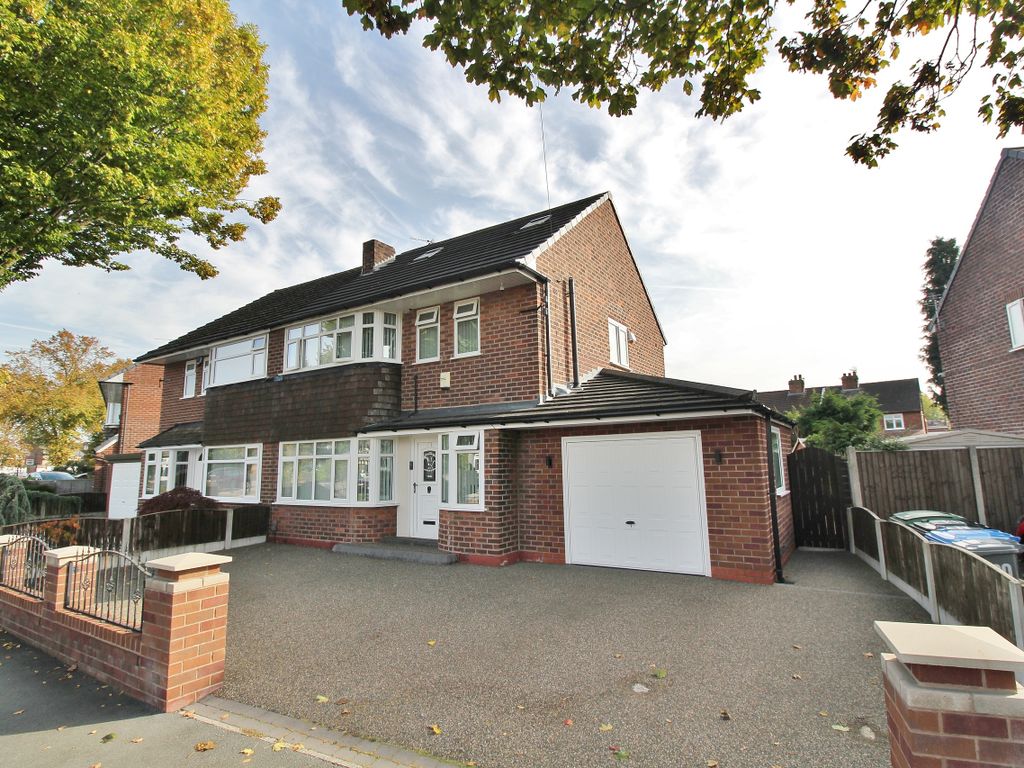 3 bed semidetached house for sale in Woodsend Road, Urmston