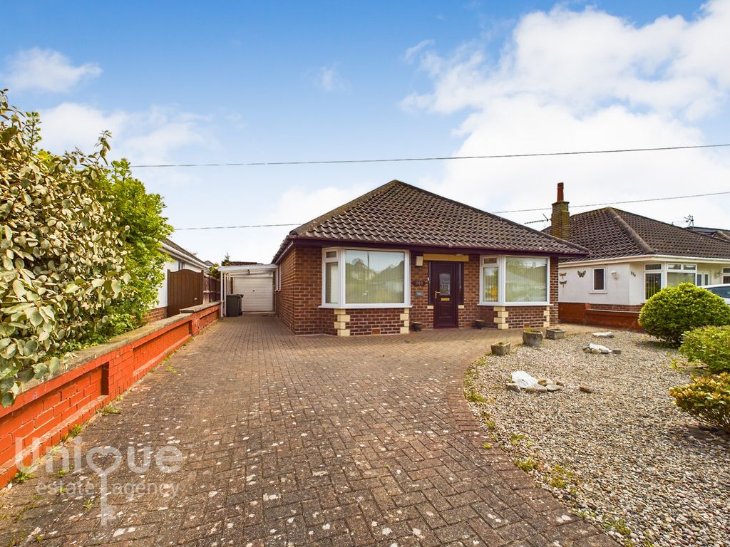 3 bed bungalow for sale in St. Albans Road, Lytham St. Annes FY8, £