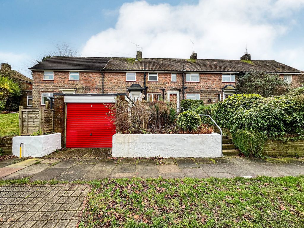 2 bed terraced house for sale in Carden Avenue, Brighton BN1, £350,000
