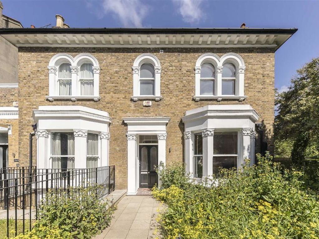 3 bed property to rent in Herbert Road, London SE18, £2,100 pcm Zoopla
