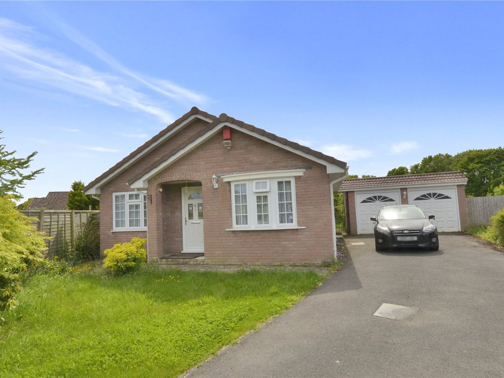 2 bed bungalow for sale in Albany Drive, Three Legged Cross, Wimborne