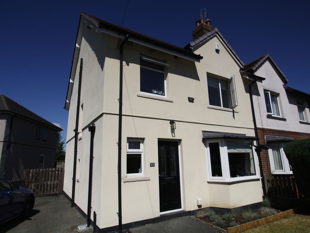 3 bed detached house to rent in Stocks Hill, Menston, Ilkley, West