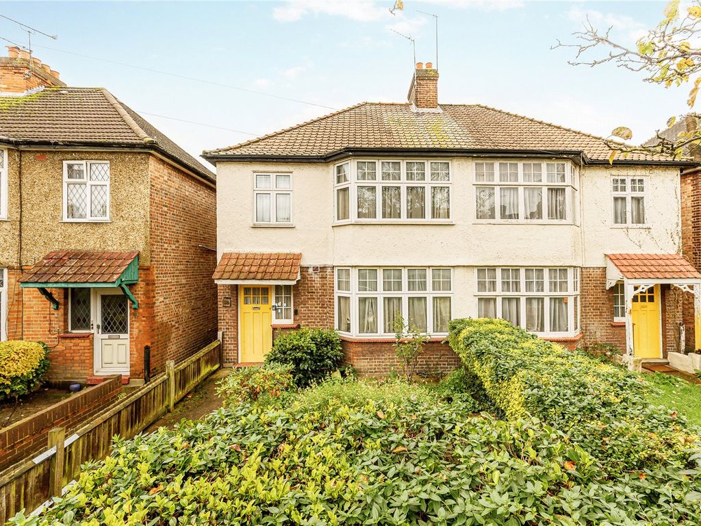 3 bed semidetached house for sale in Lexden Road, London W3, £850,000