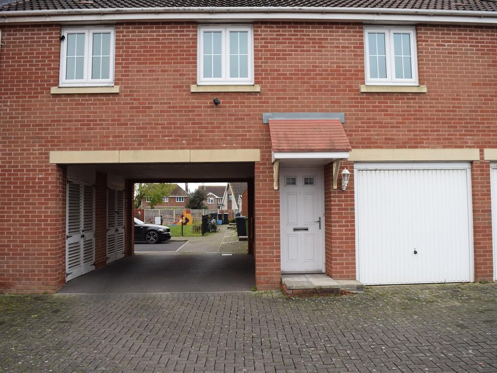 2 bed detached house to rent in Mayflower Court, Highbridge, Somerset TA9, £875 pcm Zoopla