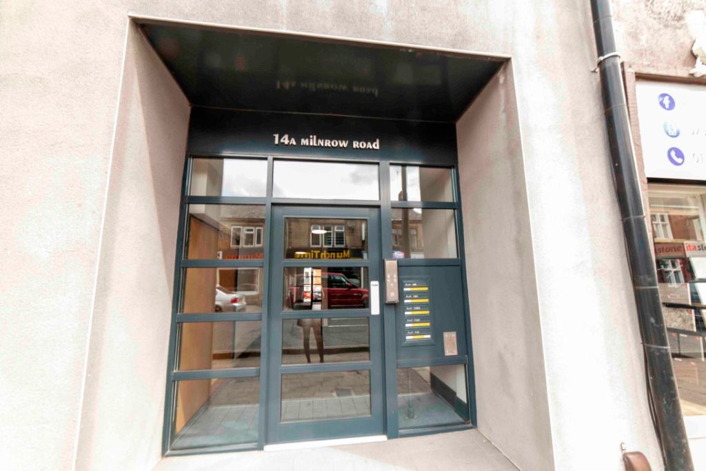 Studio to rent in Milnrow Road, Shaw OL2 Zoopla