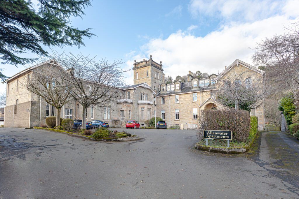 2 bed flat for sale in Allanwater Apartments, Bridge Of Allan FK9 Zoopla