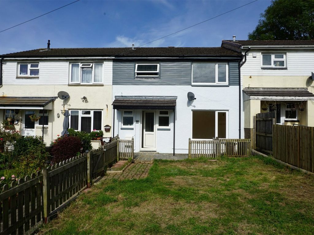 3 bed terraced house for sale in Lanstephan, Launceston, Cornwall PL15