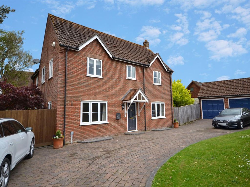 4 bed detached house for sale in Little Dewlands, Verwood BH31 Zoopla