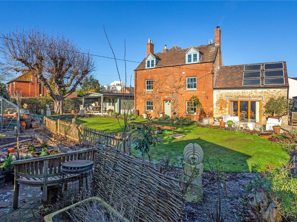 6 bed detached house for sale in Lake Lane, Frampton On Severn