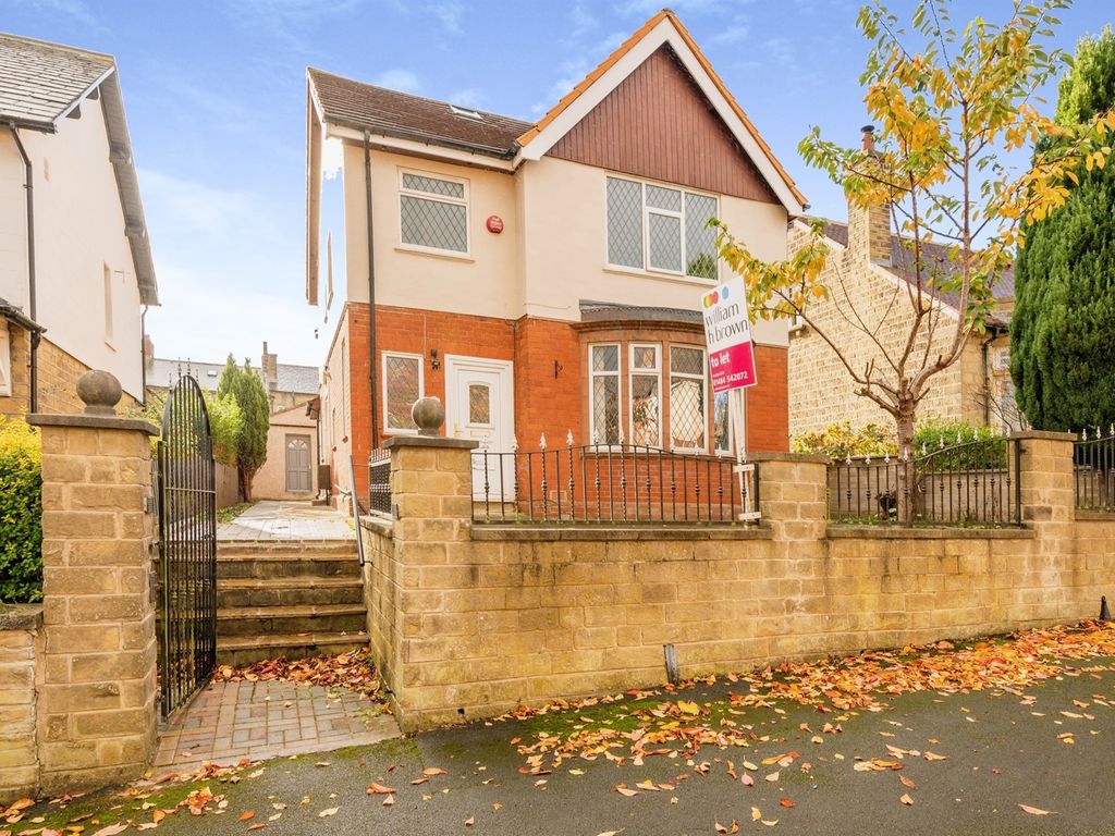 4 bed detached house for sale in Mountjoy Road, Edgerton, Huddersfield