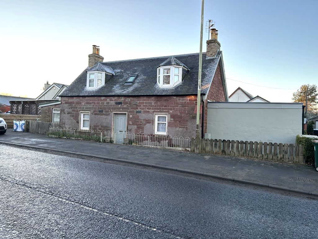4 bed detached house for sale in High Street, Burrelton, Blairgowrie