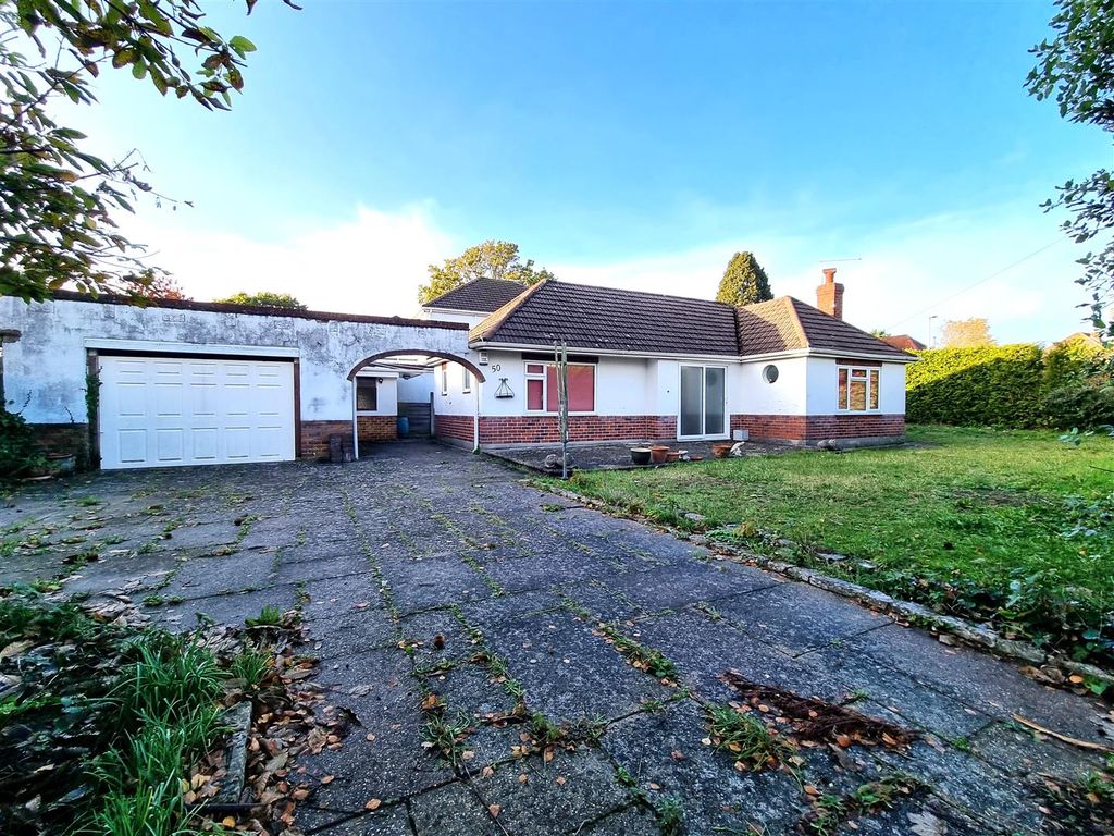 2 bed detached bungalow for sale in Cornelia Crescent, Poole BH12, £