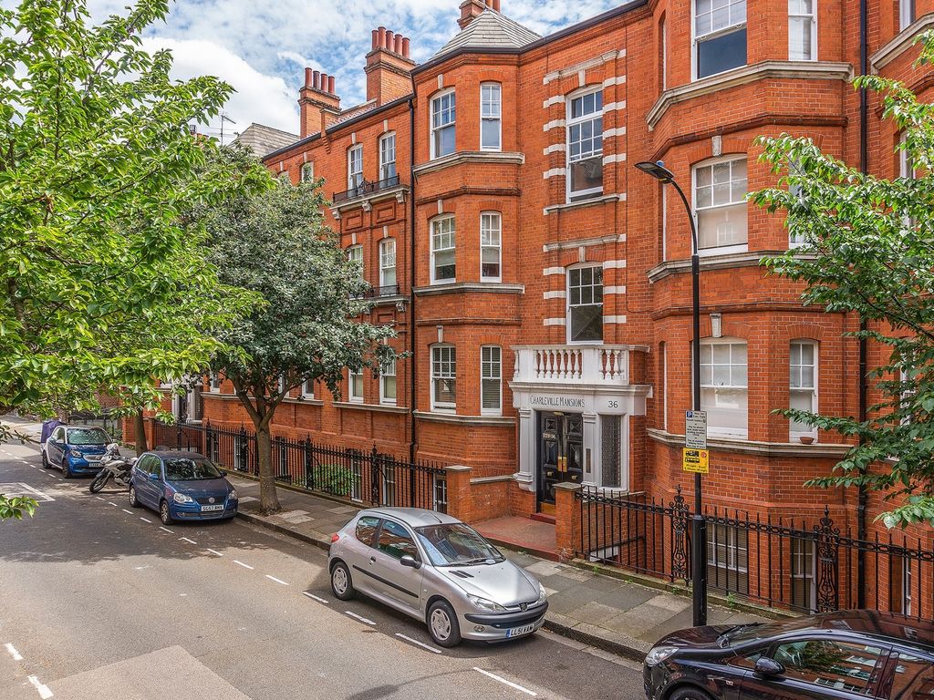 Charleville Mansions, West Kensington, London W14
