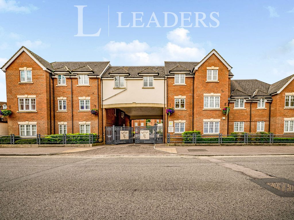 2 bed flat to rent in Buckingham Street, Aylesbury HP20 Zoopla