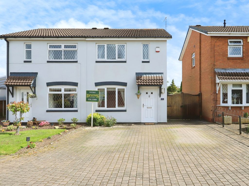 3 bed semidetached house for sale in Bader Road, Wolverhampton