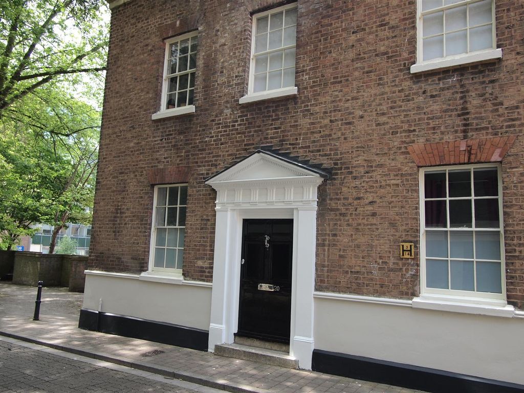 1 bed flat to rent in Berkeley Street, Gloucester, Gloucester GL1, £675