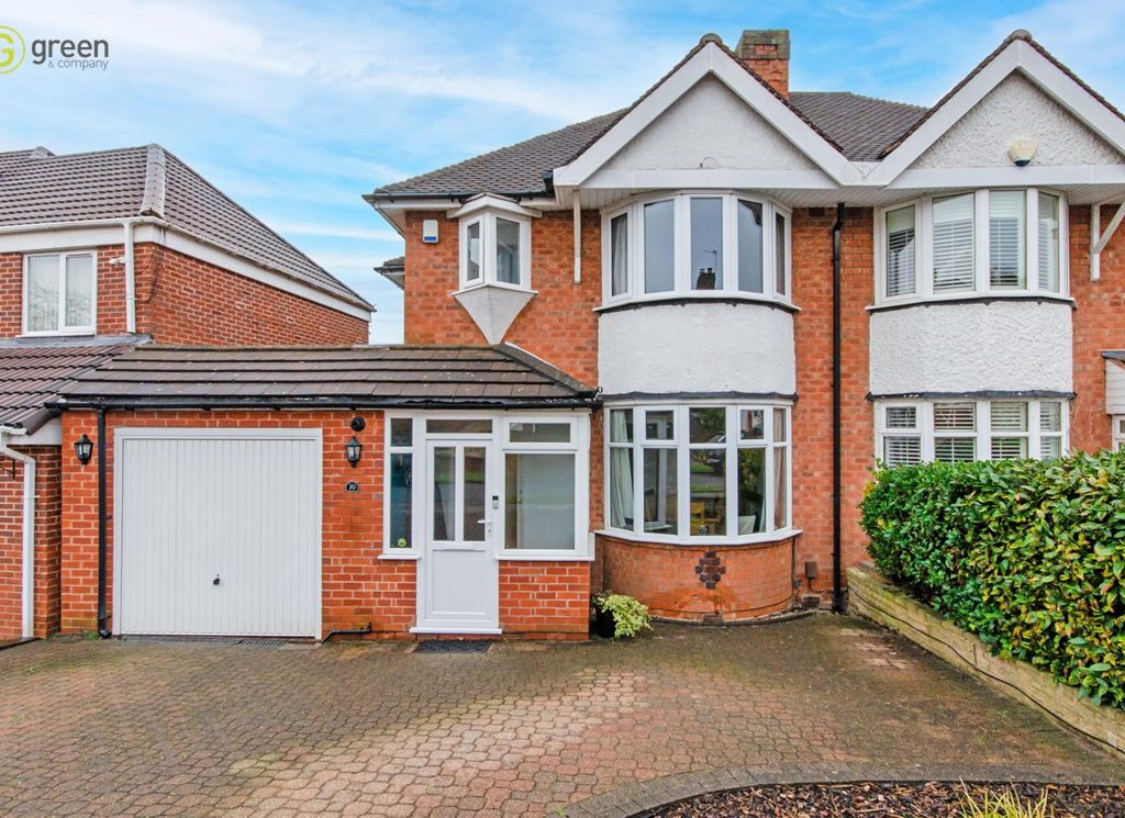 3 bed semidetached house for sale in Welwyndale Road, Wylde Green