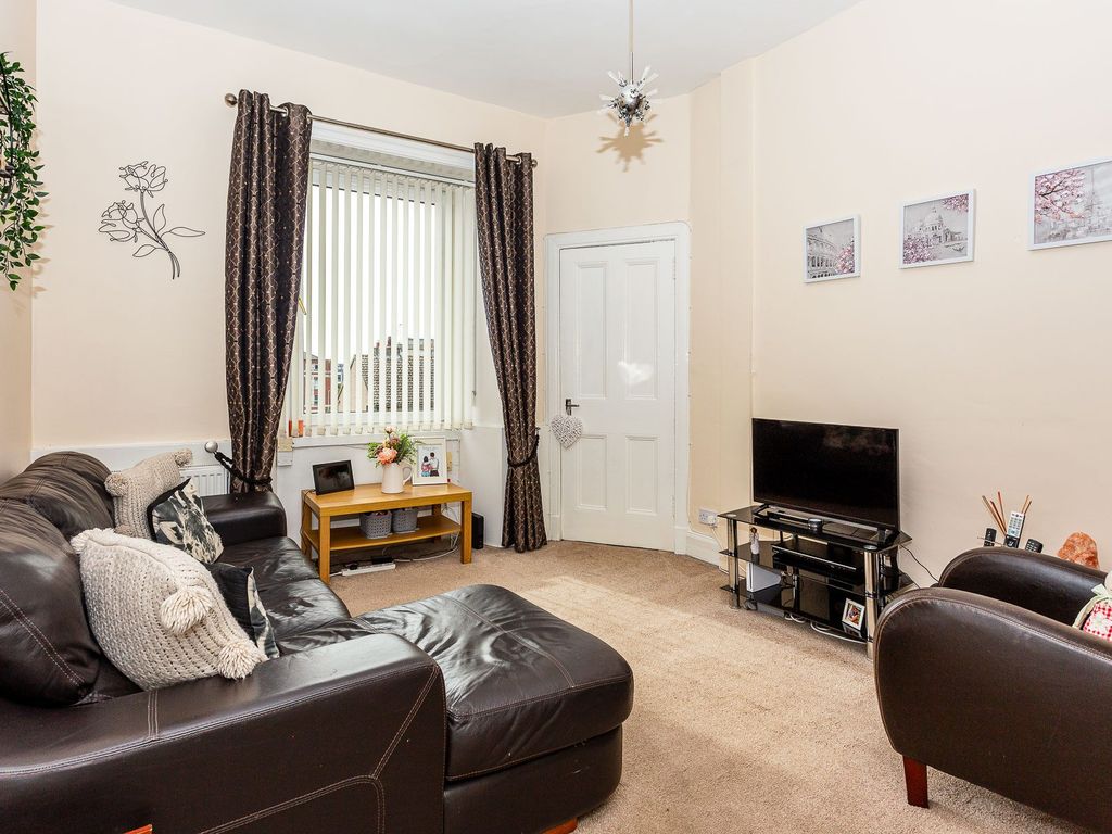 1 bed flat for sale in Westfield Road, Edinburgh EH11, £150,000