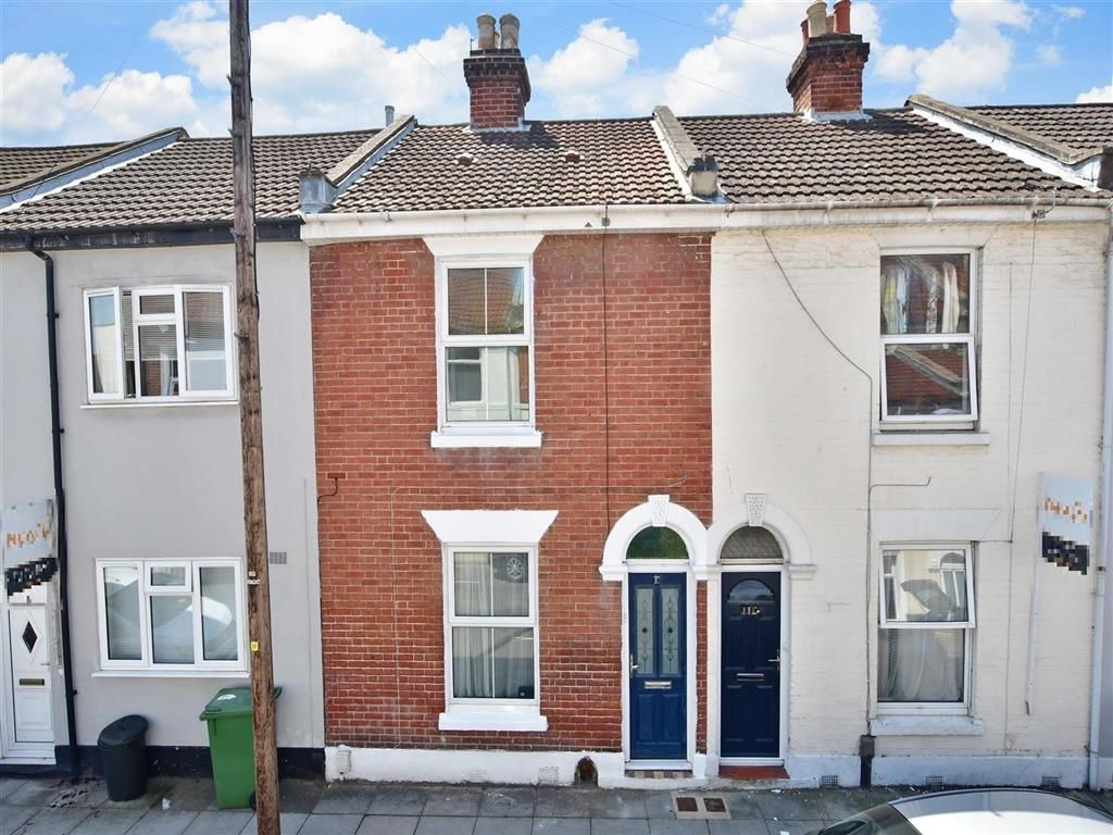 2 bed terraced house for sale in Lawson Road, Southsea, Hampshire PO5 Zoopla