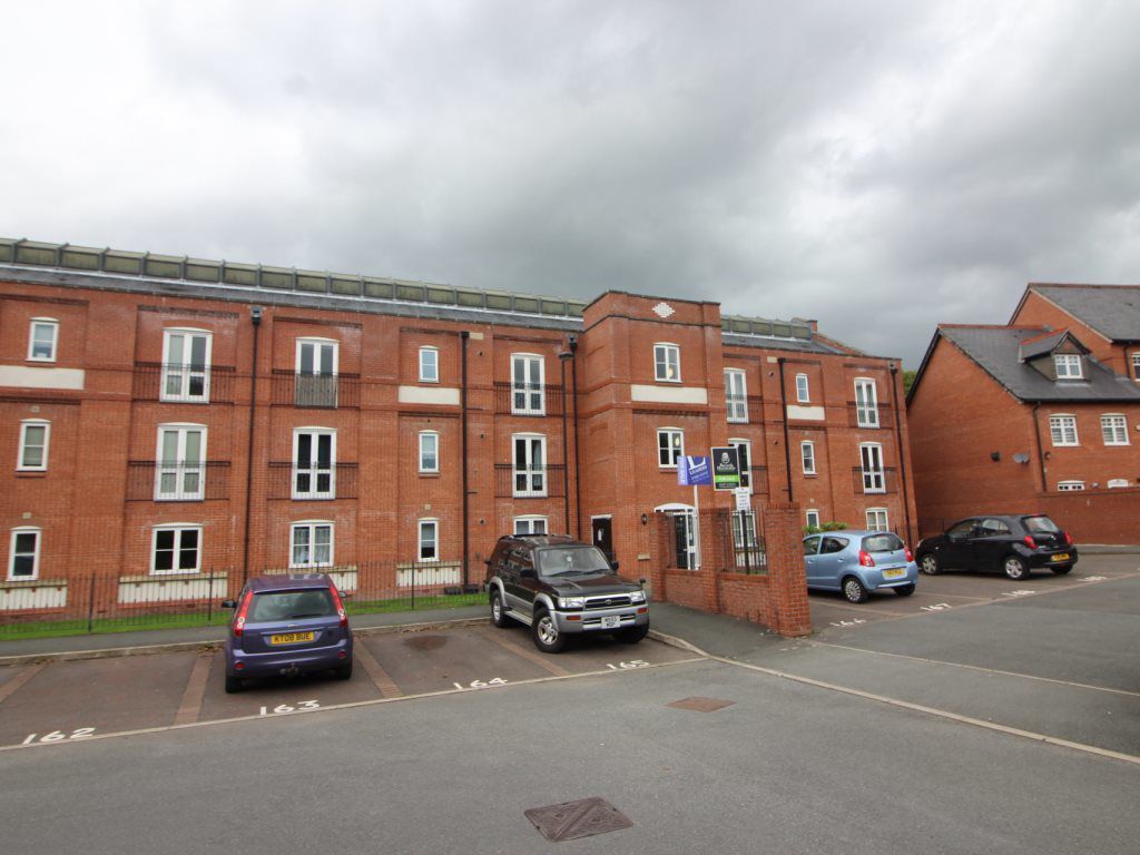 2 bed flat to rent in Trevore Drive, Standish, Wigan WN1 Zoopla