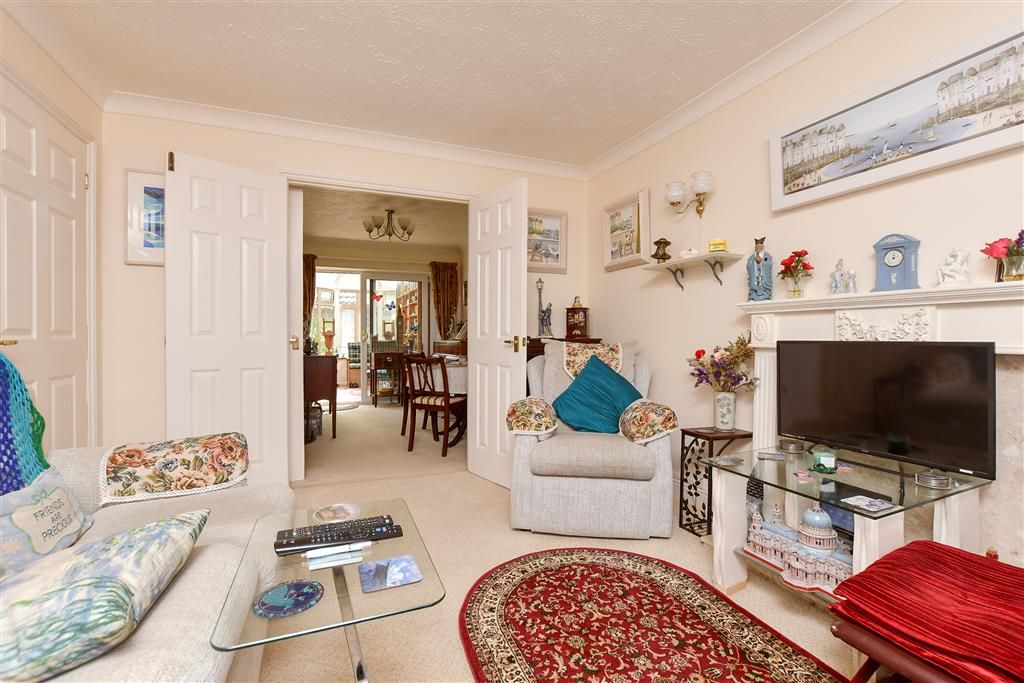 2 bed terraced house for sale in Matterdale Gardens, Barming, Maidstone