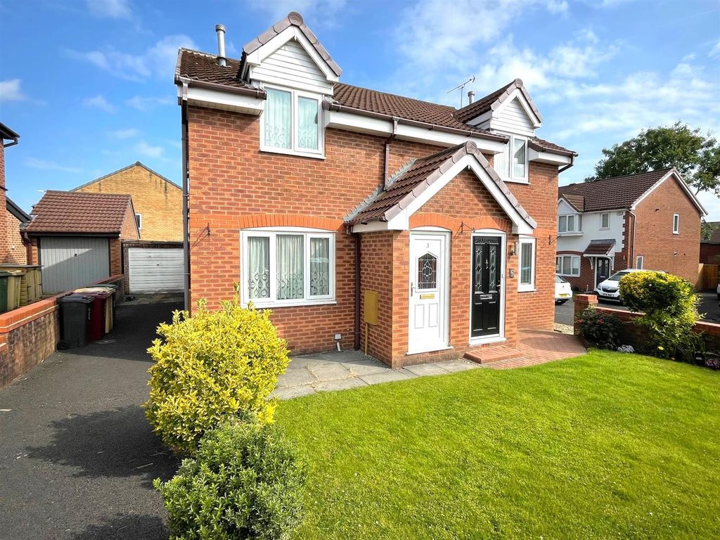 2 bed semidetached house for sale in Closes Farm, Morris Green, Bolton