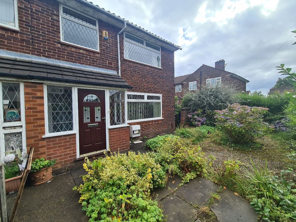 3 bed semidetached house to rent in Buile Hill Avenue, Little Hulton