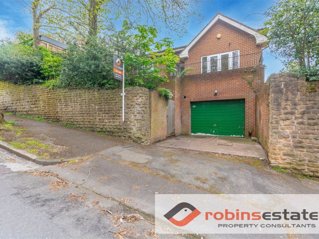 4 bed bungalow for sale in Lucknow Drive, Mapperley Park, Nottingham