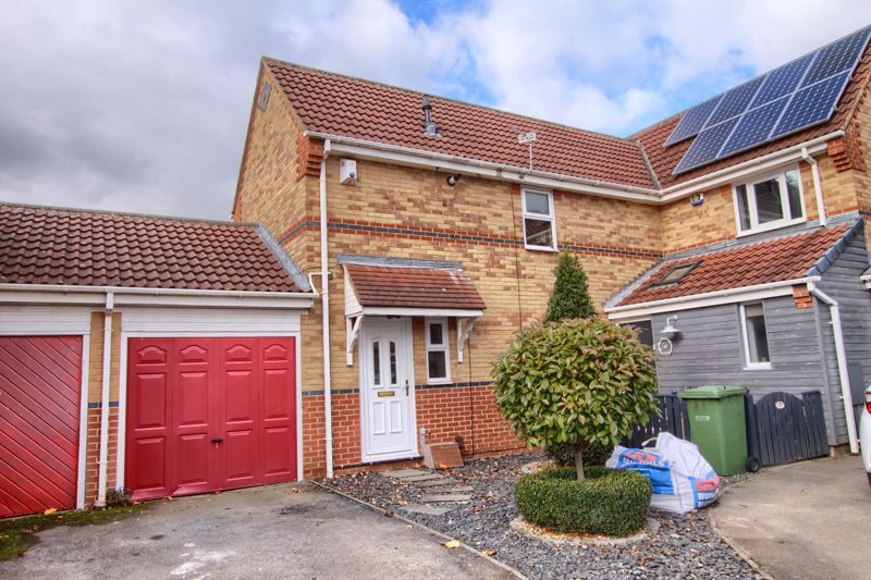 2 bed semidetached house for sale in Petworth Crescent, Ingleby