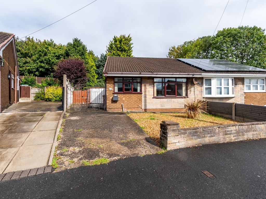 3 bed bungalow for sale in Heathfield Avenue, St Helens WA9, £165,000