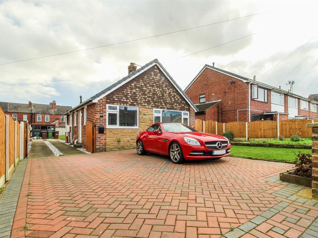 2 bed detached bungalow for sale in Briar Grove, Wakefield WF1 Zoopla
