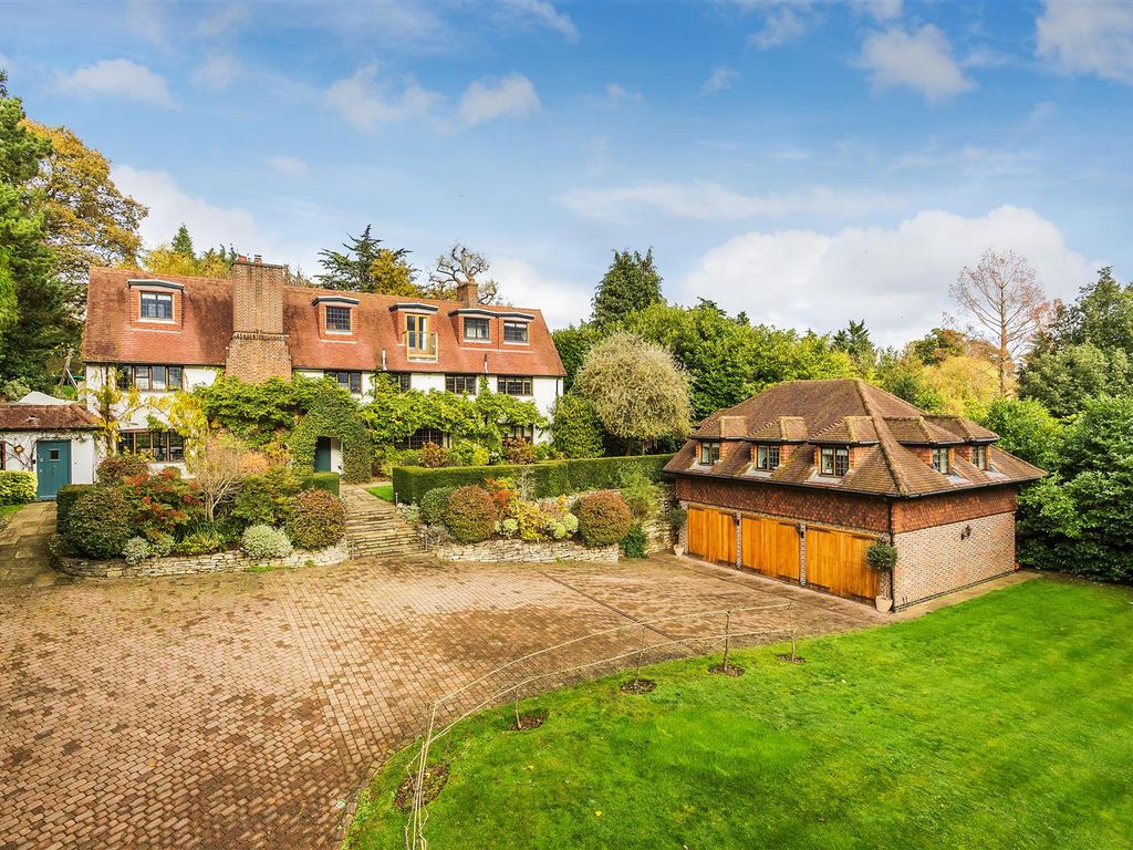 6 bed detached house for sale in Clare Hill, Esher KT10 Zoopla