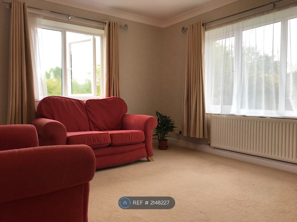 2 bed flat to rent in Harborne, Birmingham B17, £1,100 pcm Zoopla