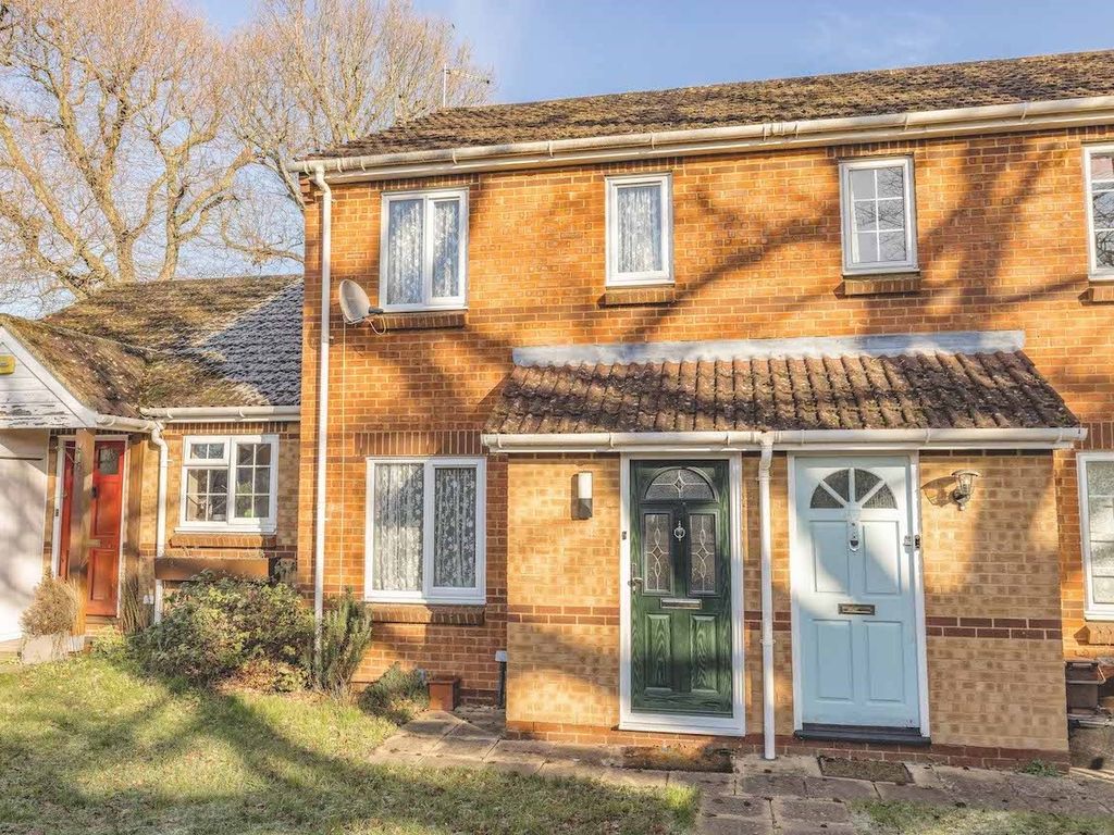 2 bed terraced house to rent in Trewarden Avenue, Iver Heath SL0 Zoopla