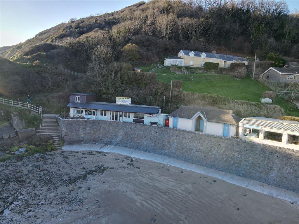 Commercial property for sale in Pendine, Carmarthen SA33, £185,000 Zoopla