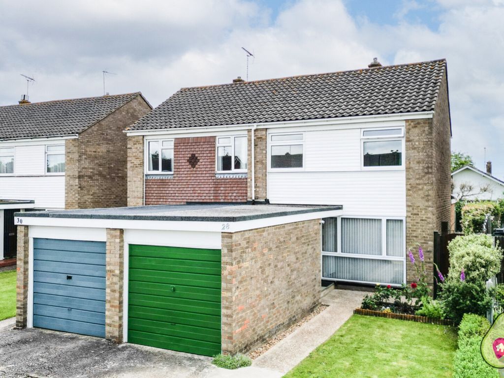3 bed semidetached house for sale in Wheatfields Road, Shinfield RG2