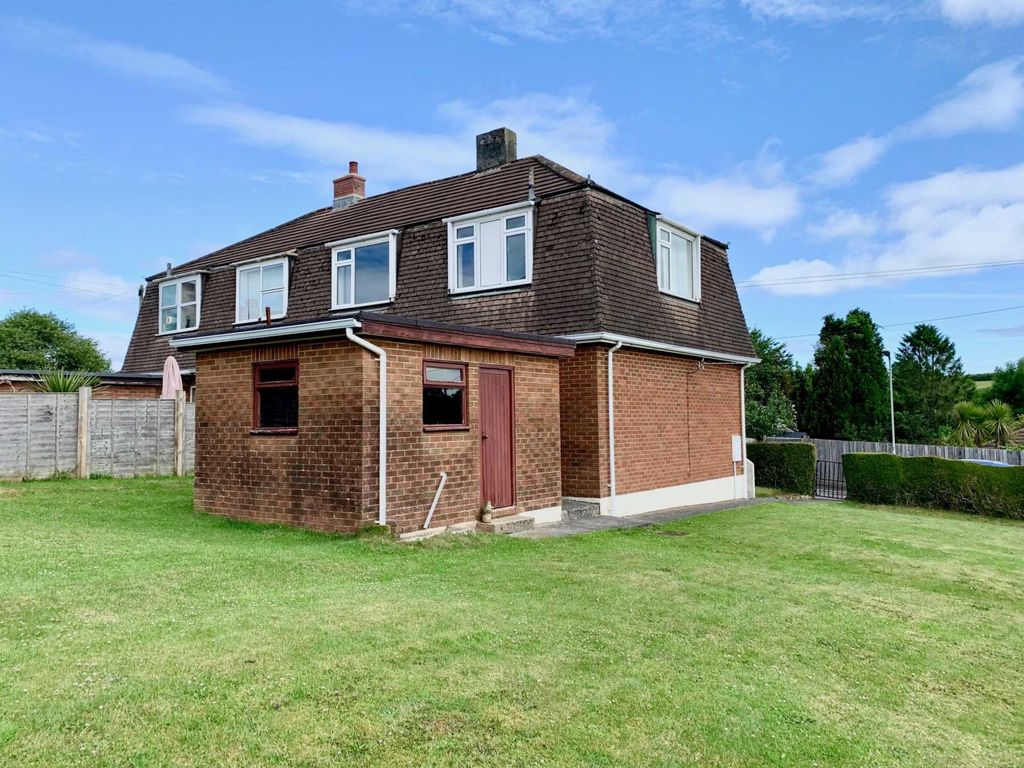 3 bed semidetached house for sale in Glebelands, Buckfastleigh TQ11