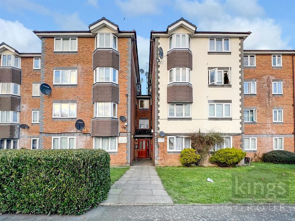 1 bed flat for sale in Tennyson Close, Scotland Green Road, Ponders End