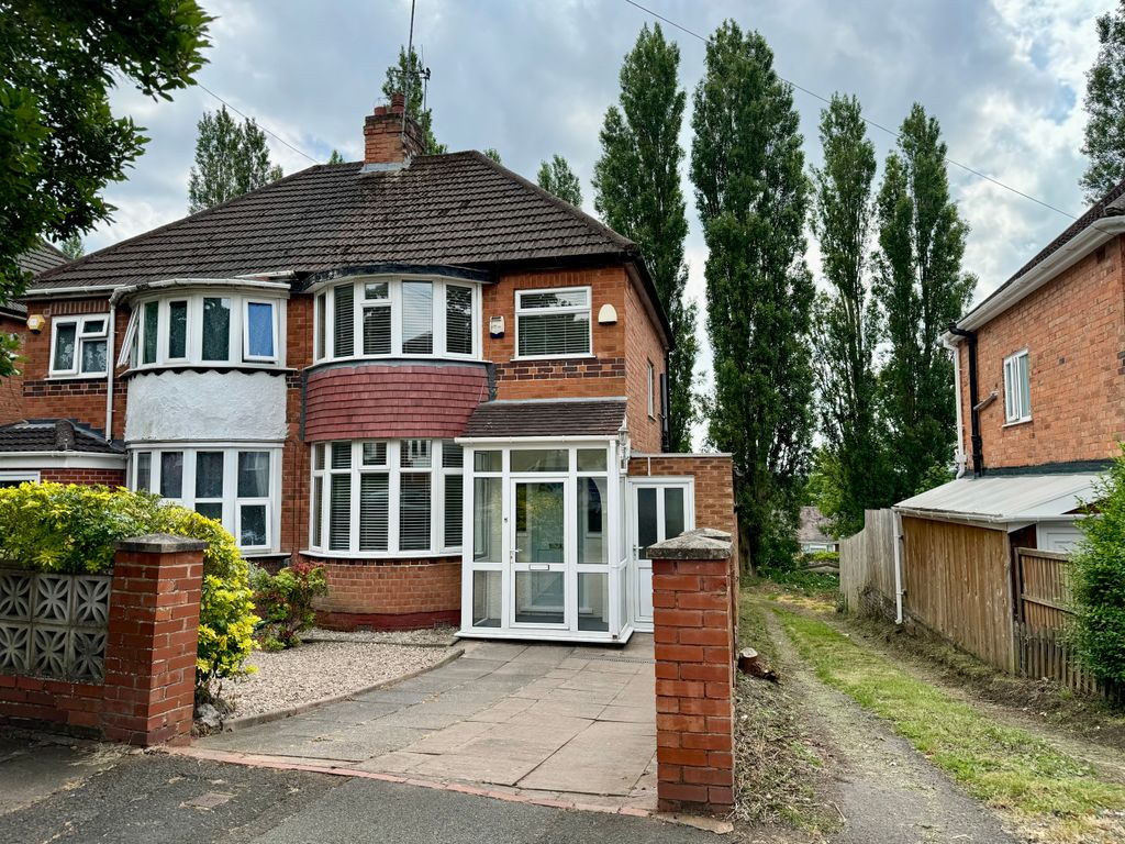 3 bed semidetached house for sale in Kingshurst Road, Northfield