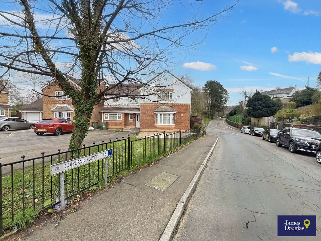 4 bed detached house for sale in Golygfa'r Eglwys, Maesycoed